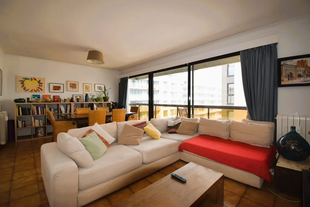 Elutuba - Well-Maintained Apartment with Terrace in Condorlaan