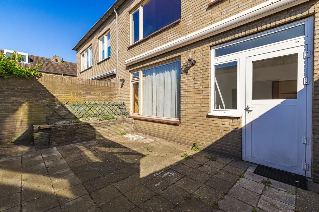 Garden - Twin-Storey House with Garage in Zundert