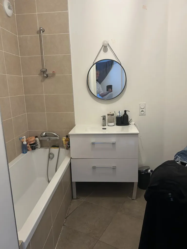 Salles de bain - Appartement T3 avec Vue Panoramique à Voglans