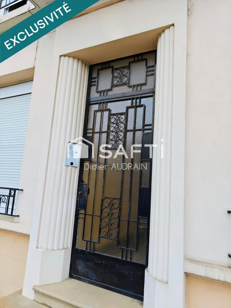 Välivaade - Bright Apartment with Marble Fireplace in Montluçon