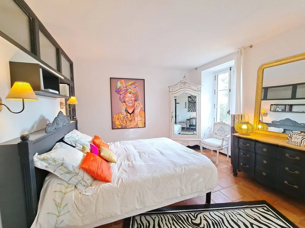 Chambres - Maison de Luxe avec Piscine à Condom