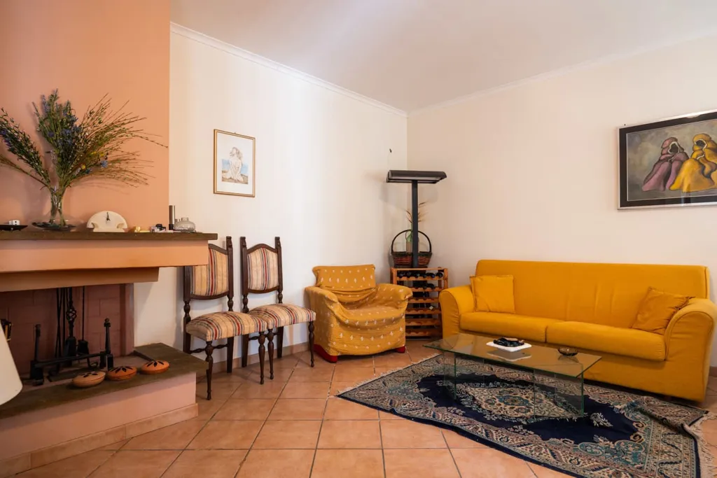 Elutuba - Single-Family Villa with Garden in Ardea