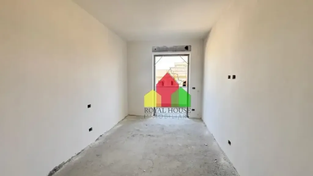 Esik - Duplex with Private Terrace in Giugliano