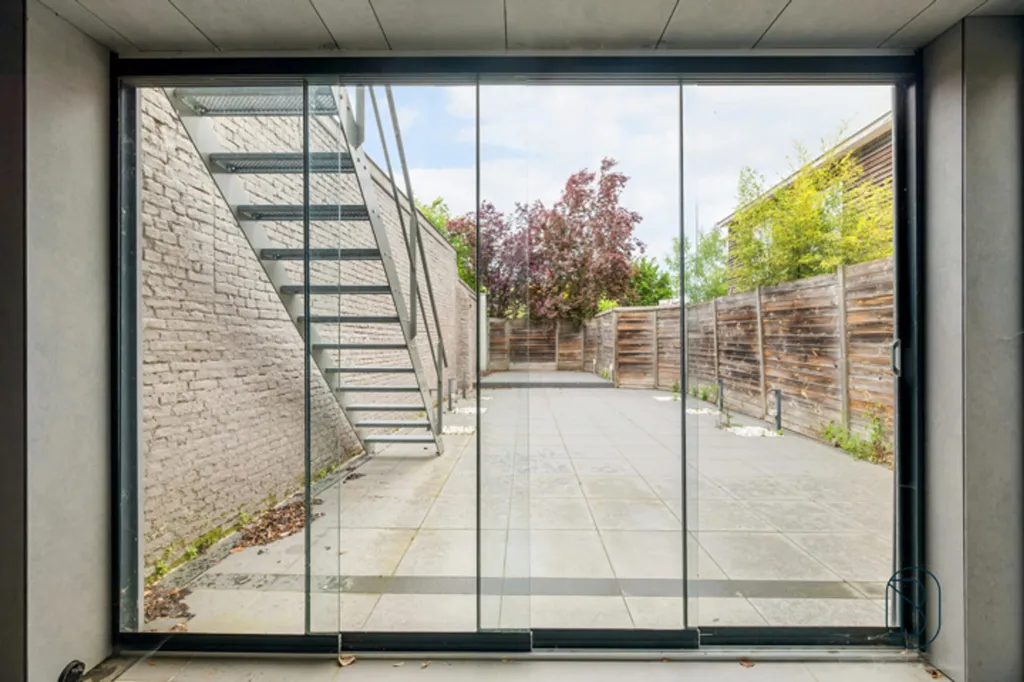 Jardin - Maison de 201 m² avec Chauffage Électrique à Deinze