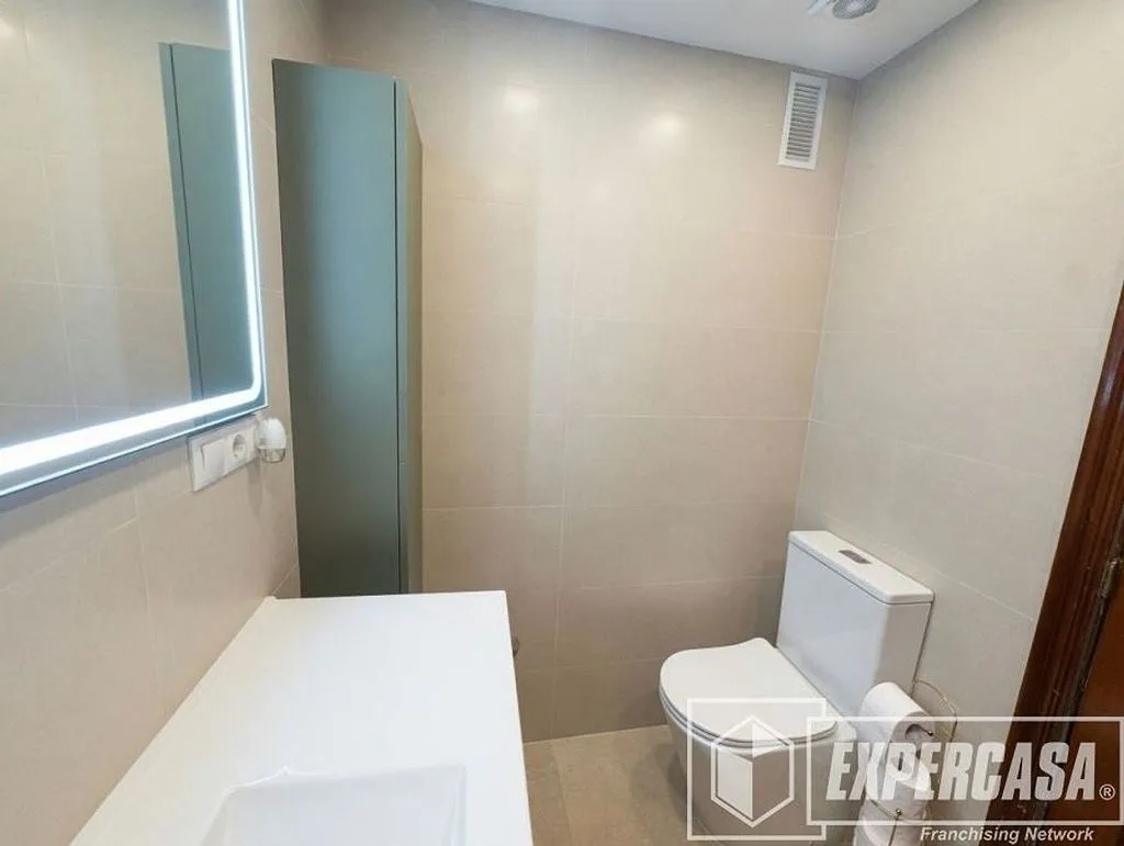 Vannitoad - Apartment with Balcony and Views in Terramelar