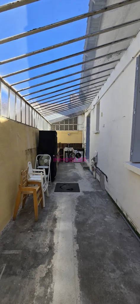 Terrass - Charming House with Balcony in Avignon
