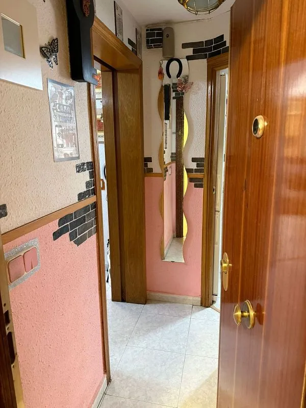 Esik - Modern Flat with A/C in San Blas-Simancas, Madrid