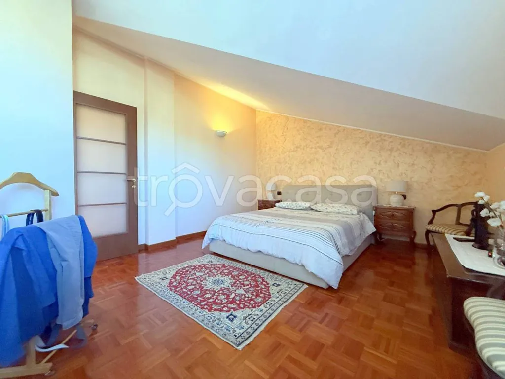 Magamistoad - Two-Level Apartment with Terraces in Rivalta di Torino