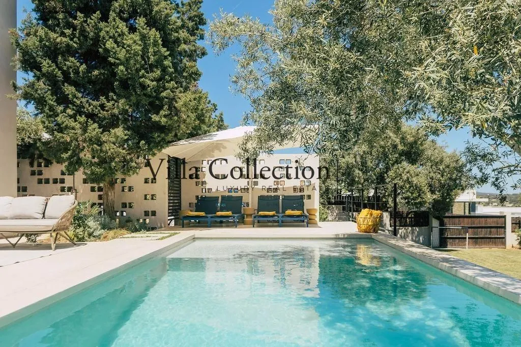 Piscine - Luxury Villa with Sea View in Santa Eulària