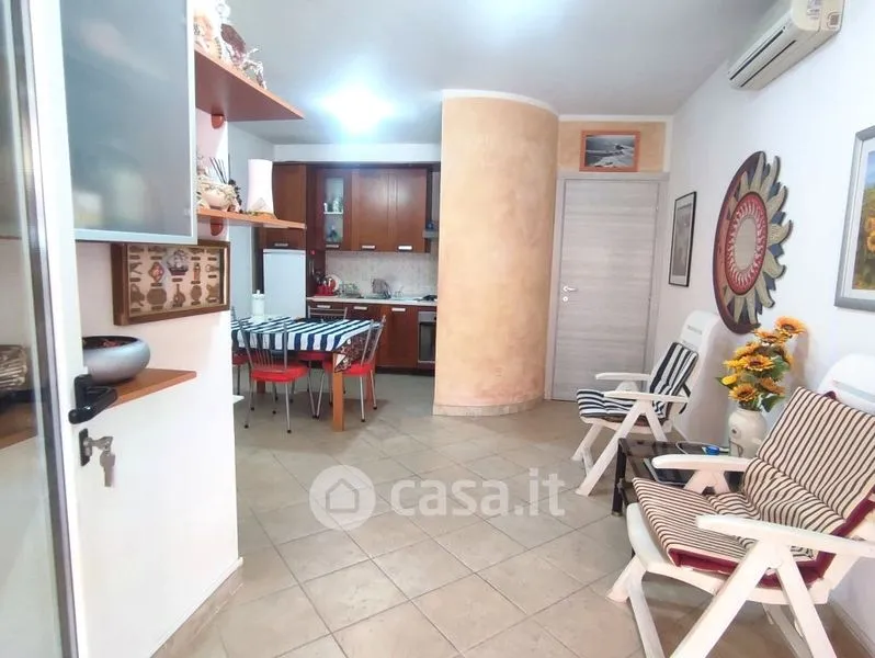 Söögituba - Ground Floor Apartment with Private Courtyard in Bosa
