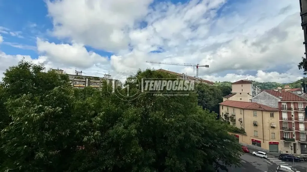 Balcon - Bright 2-Bedroom Apartment with Terraces in Torino