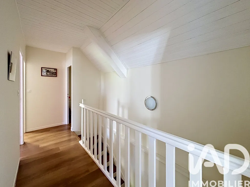 4-toaline maja asukohas Dinan