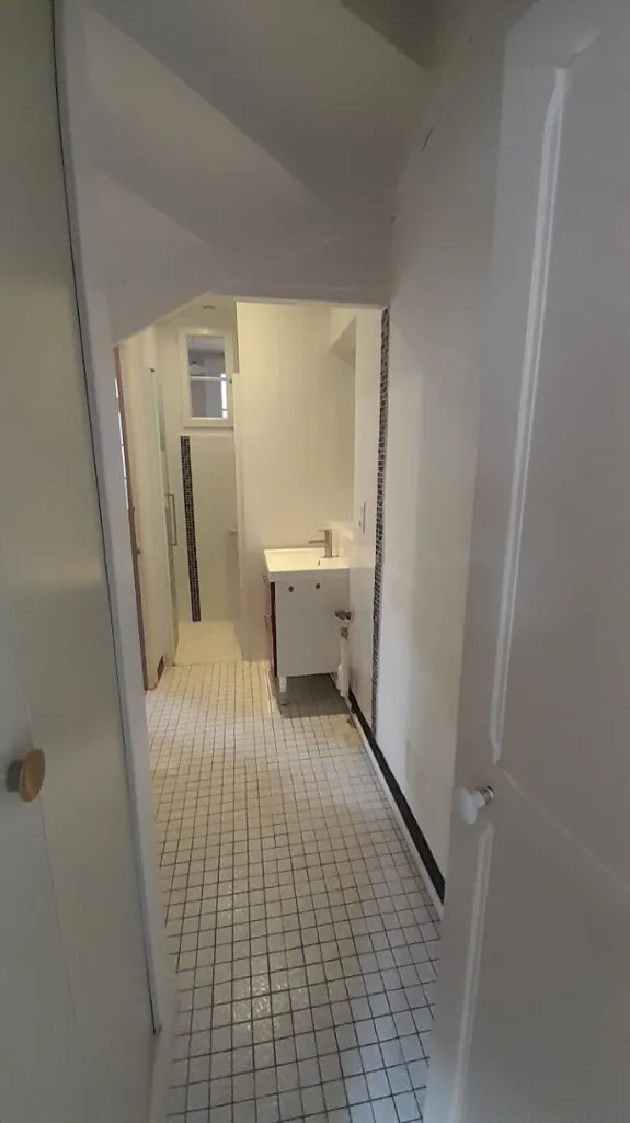 Salles de bain - Maison 3 Pièces avec Garage à Lamotte-Beuvron