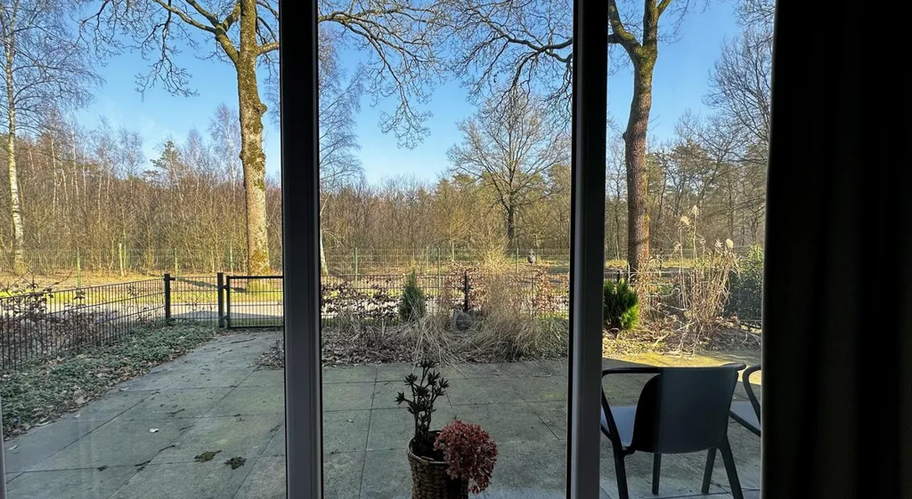 Jardin - Maison 4 pièces à Hoenderloo