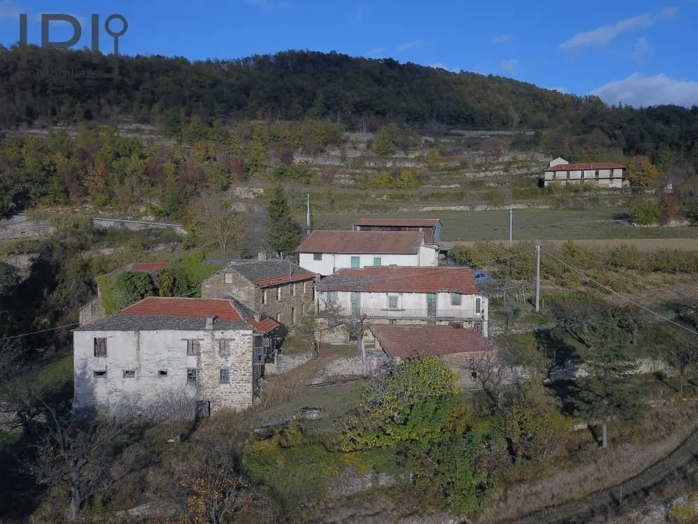 Õhuvaade - Traditional Langhe Rustico with Panoramic Terrace in Cortemilia