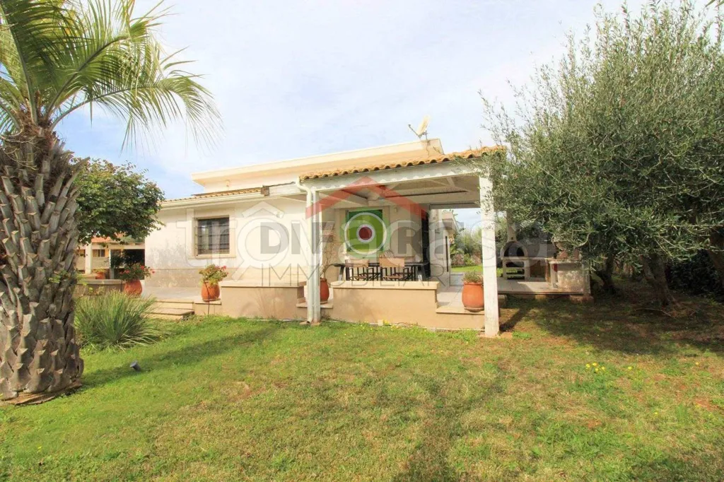 Aed - Villa with Pool in Ragusa