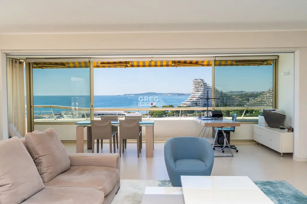 Soggiorno - Panoramic Sea View Penthouse in Nice Marina