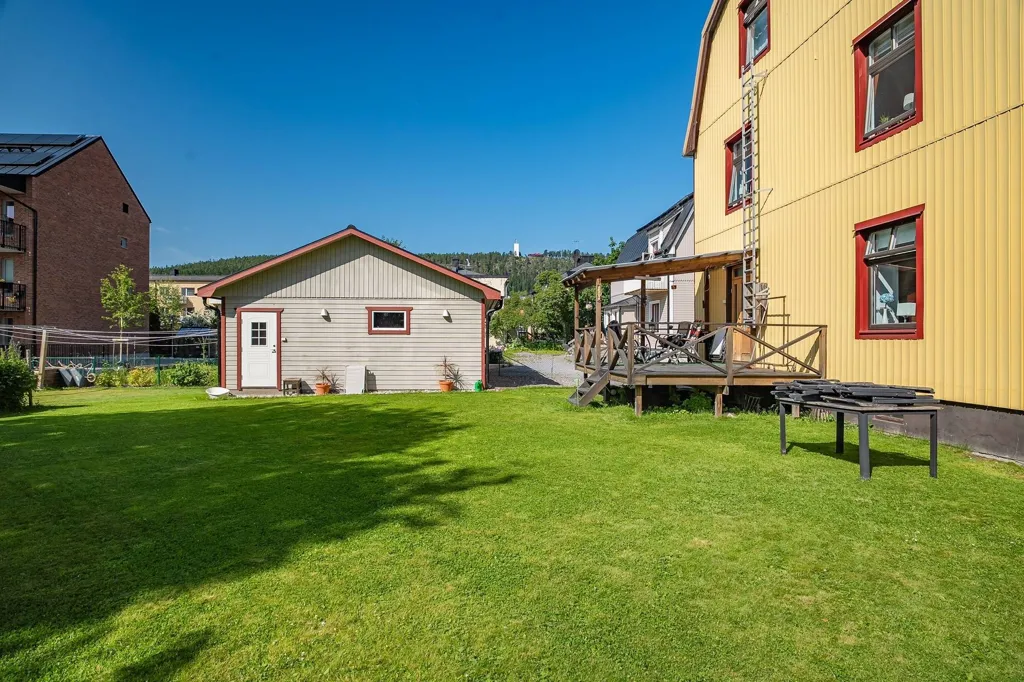 Aed - Central Sundsvall Multi-Unit with Garden
