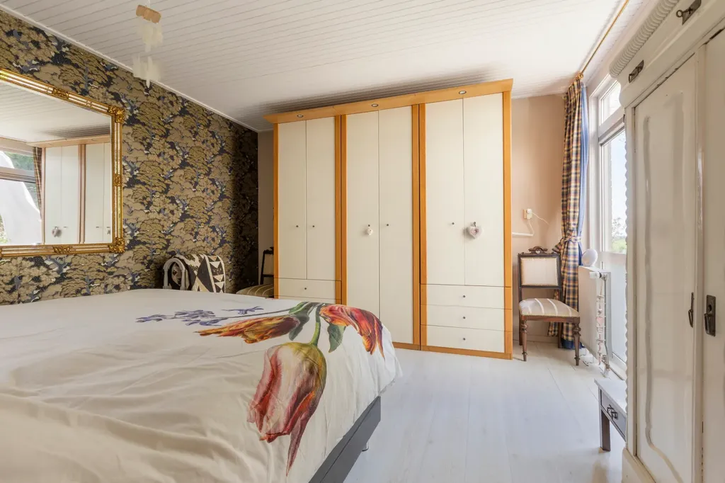 Maison 6 pièces à Ten Boer
