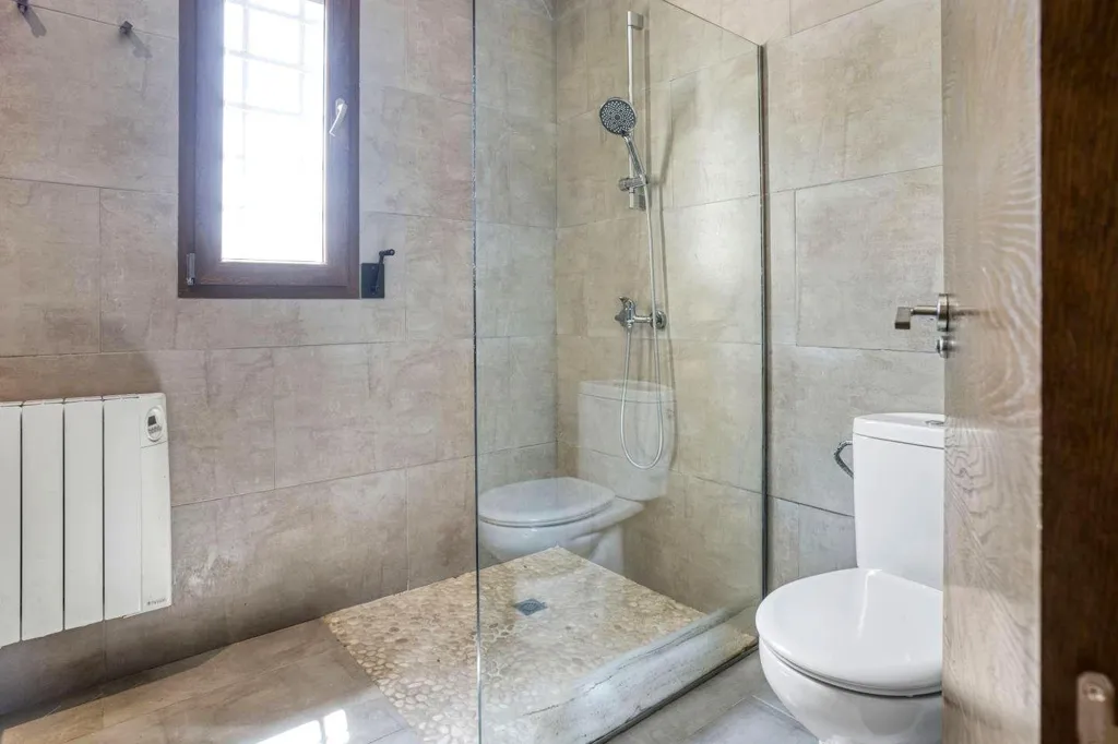 Salles de bain - Villa with Pool in Camì Paterna-Lloma del Calderer