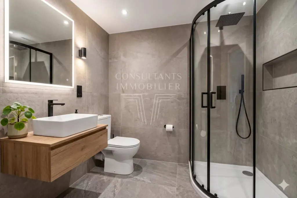 Salles de bain - Appartement 5 pièces à Paris 16ème