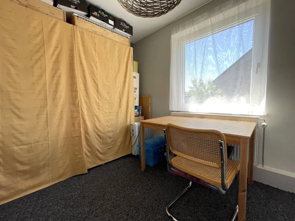 Office - Renovated House with Garden in Limelette