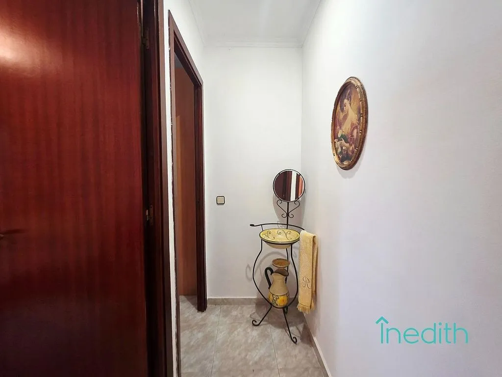 Entrée - Rustic House with Farmyard in Gavà