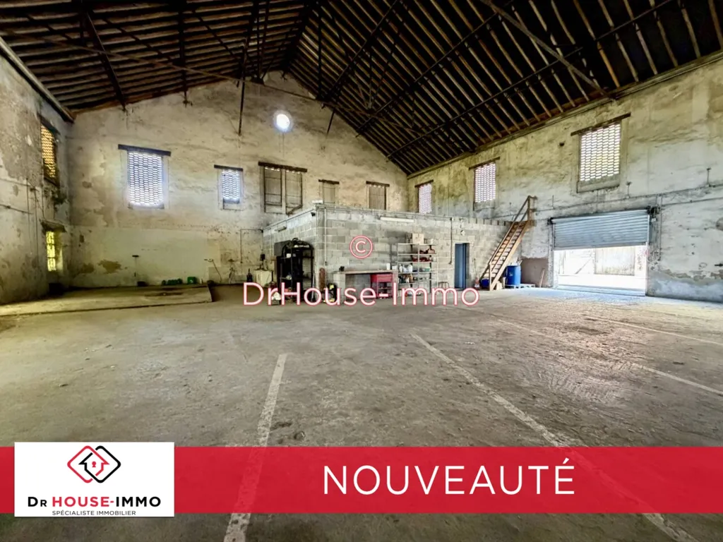 Garaaž - Commercial Space with High Ceiling in Ribérac
