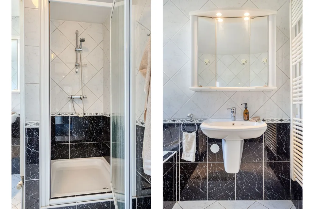 Salles de bain - Detached House with Office in Hammerveld, Roermond