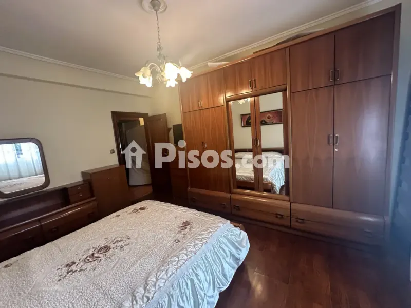 Magamistoad - Spacious Student Flat with Metro Access in San Ignacio