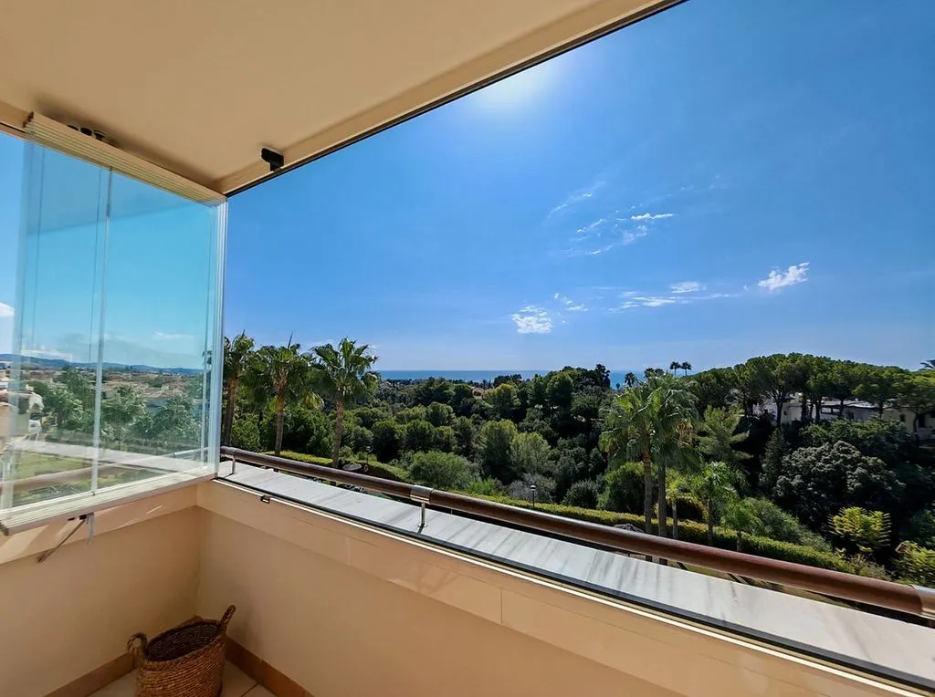 Rõdu - Luxury Apartment with Sea View in Sierra Blanca, Marbella