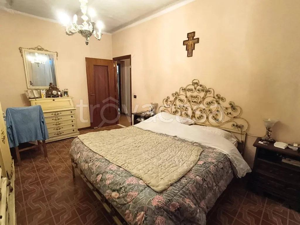 Chambres - Apartment with Balcony in Sommariva Perno