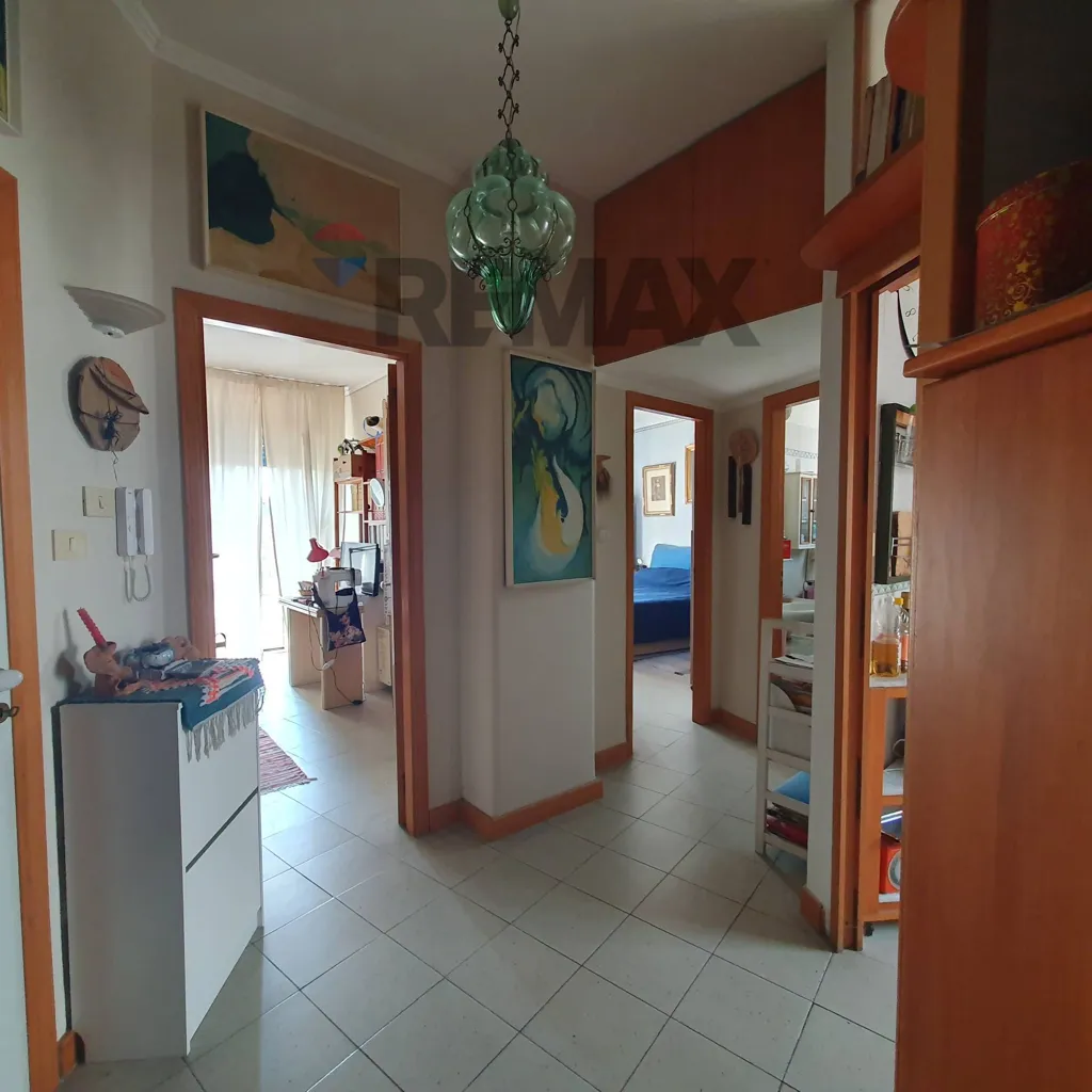 Entrée - Spacious Apartment with Balcony in Catania