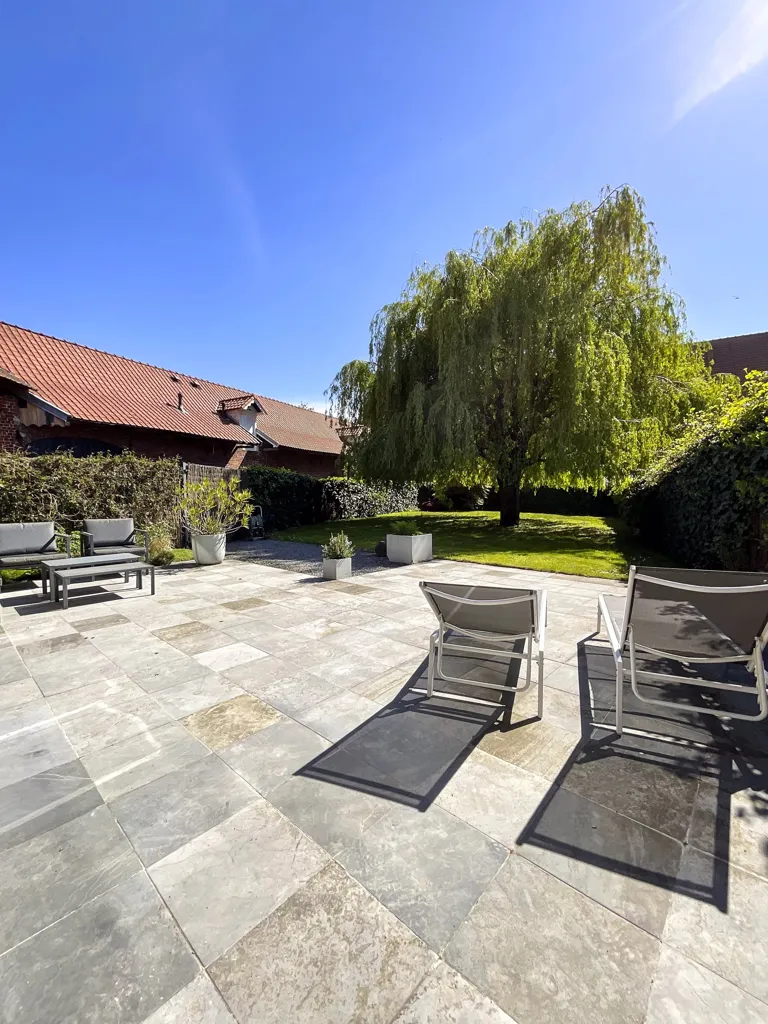 Terrasse - Maison de Caractère avec Jardin à Gruson