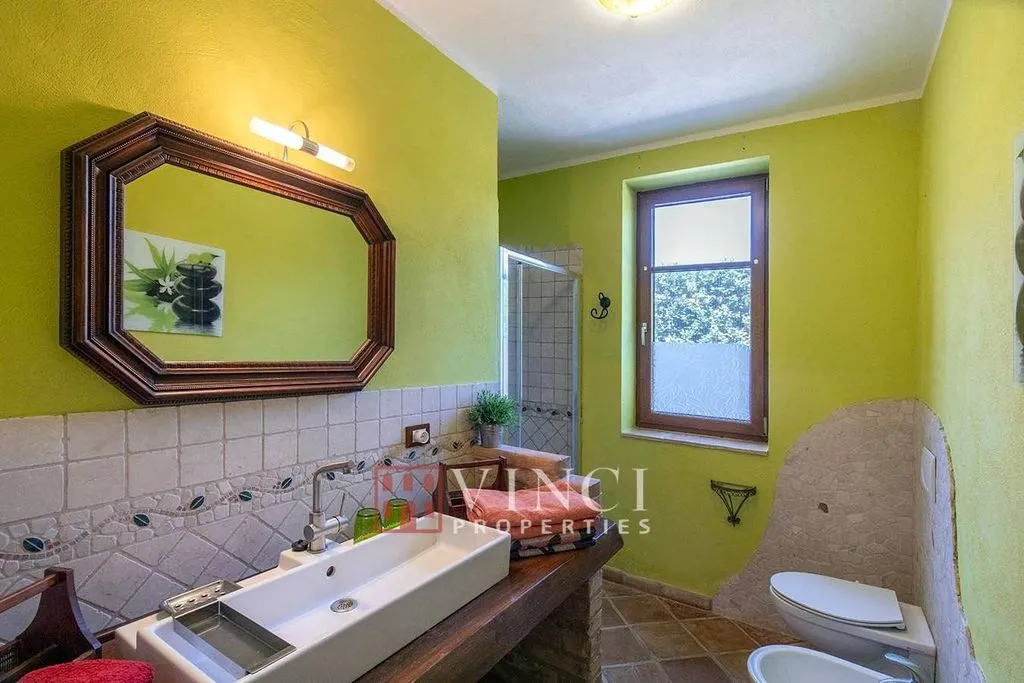 Vannitoad - Rustic Casale with Pool in Montefiore dell'Aso