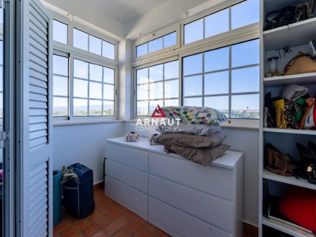 Bureau - Luxury Villa with Private Pool in Bemposta