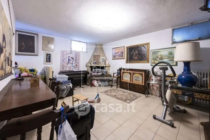 Lavanderia - Villa with Lake View in Gavirate