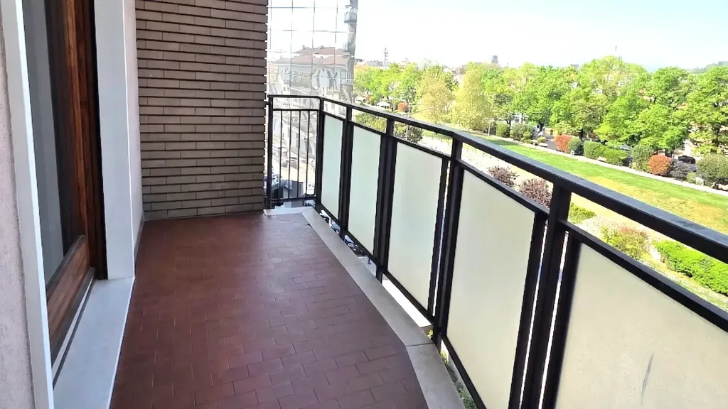 Rõdu - Panoramic Apartment with Castle View in Brescia
