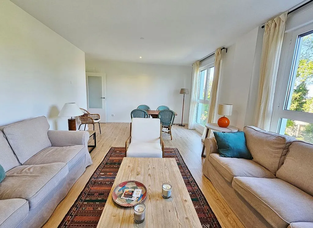Living Room - Modern Flat with Terrace in Santa Cruz