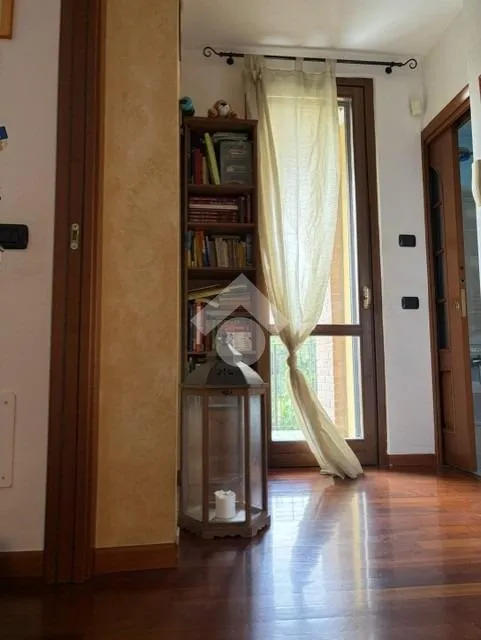 Ingresso - Villa with Private Garden in Cassina De' Pecchi