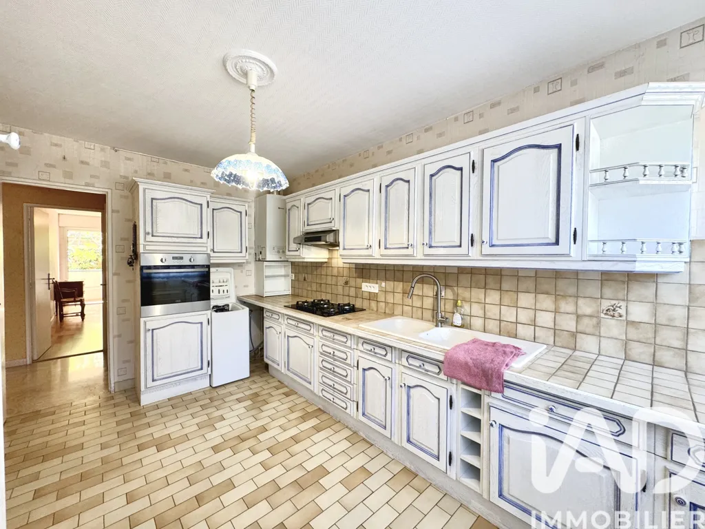 Cucina - Spacious T2 Apartment with Terrace in Montpellier