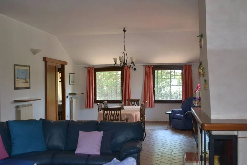 Séjour - Luxury Villa with Extensive Outdoor Space in Terni
