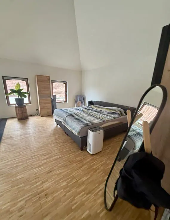 1 magamistoaga maja asukohas Semmerzake