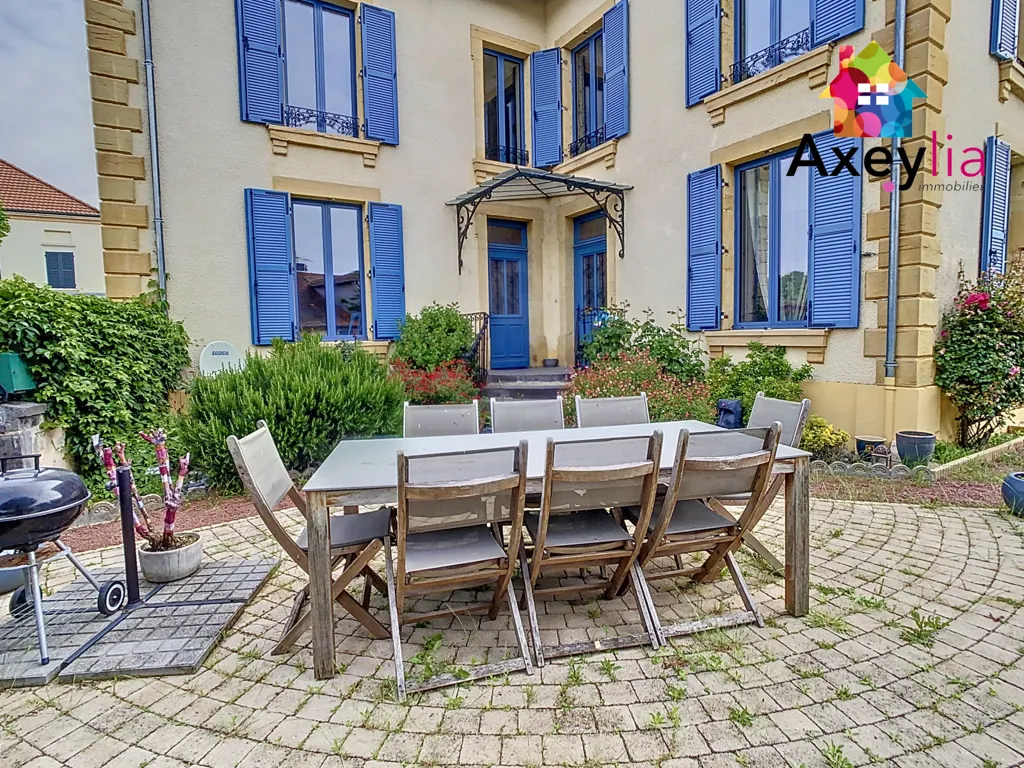 Terrass - Renovated House with Pool near Mably