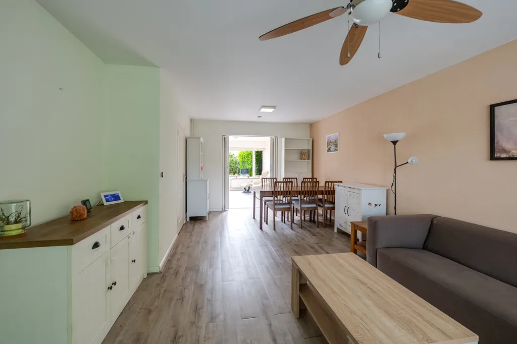 Séjour - Two-Storey House with Garden in Rijen