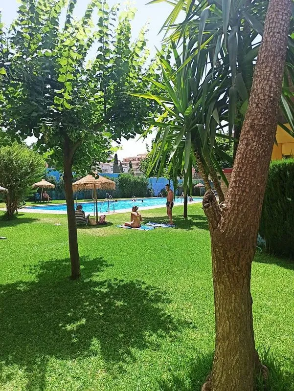 Aed - Spacious Apartment with Pool in Pajaritos, Granada