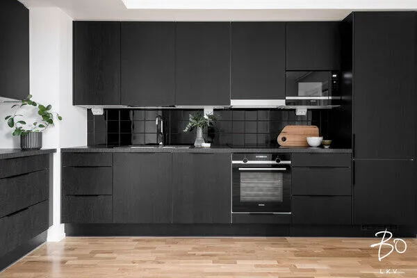 Cuisine - Modern Apartment with Balcony in Herttoniemi, Helsinki