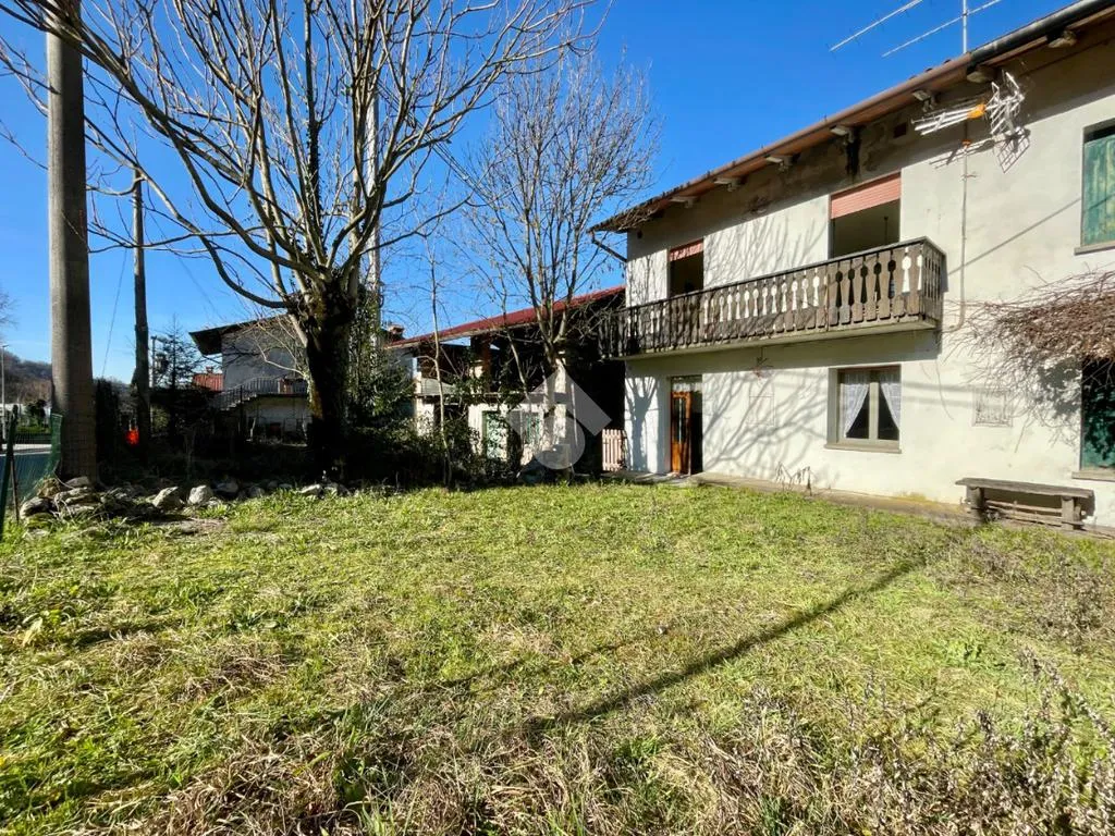 Jardin - Semi-detached House with Garden in Nimis