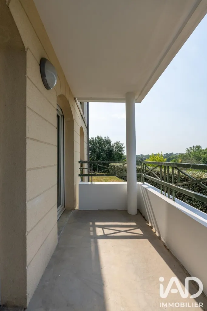 Balcon - Appartement Rénové avec Piscine à Cenon