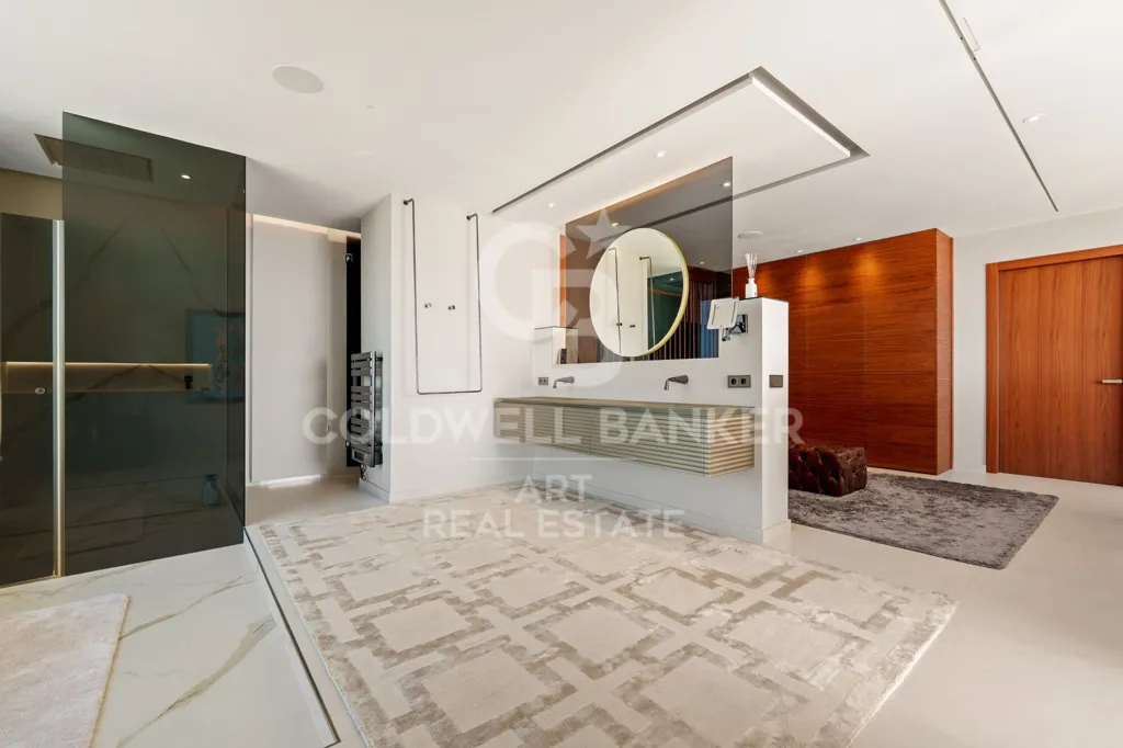 Vannitoad - Contemporary Mediterranean Villa with Panoramic Views in Benahavís